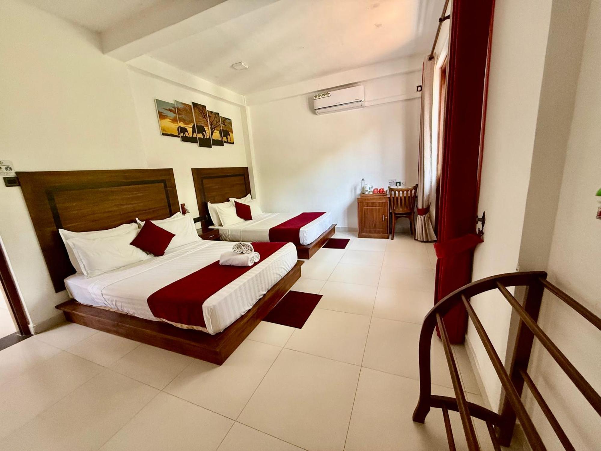 Divine Villa อนุราธปุระ ภายนอก รูปภาพ